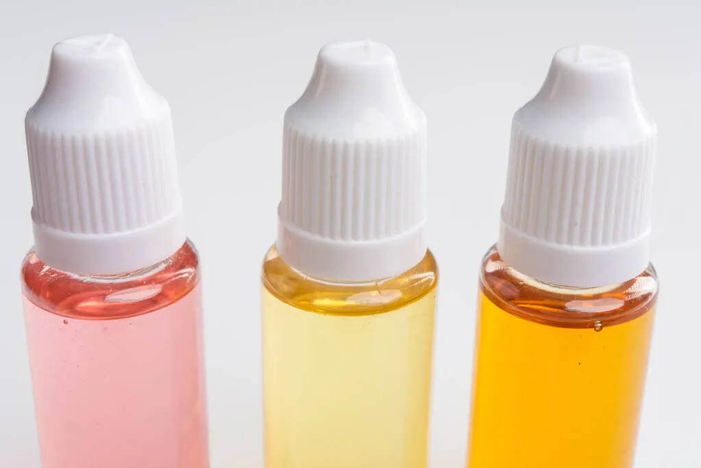 网上的电商平台、网站都不能出售烟油了，只能在线下购买。