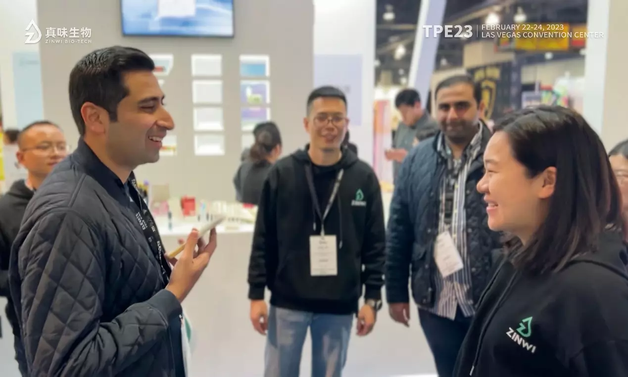 来自巴基斯坦的Daniel说，他特别喜欢真味生物的雾化液产品。