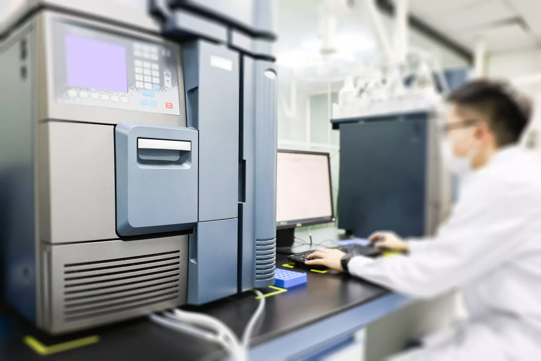真味生物质检仪器——液相色谱仪(HPLC)