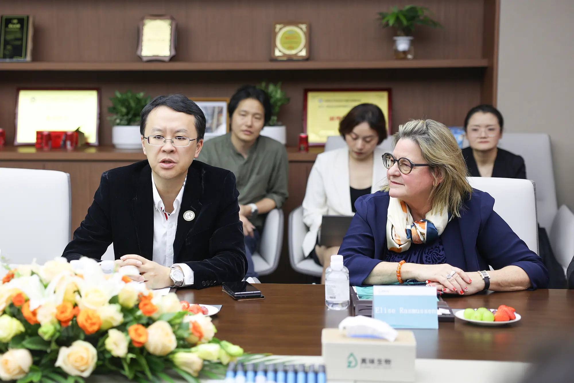 真味生物-电子烟专委会首届“国际关键买家交流会”圆满落幕，全球行业领导者共同莅临真味生物参观交流