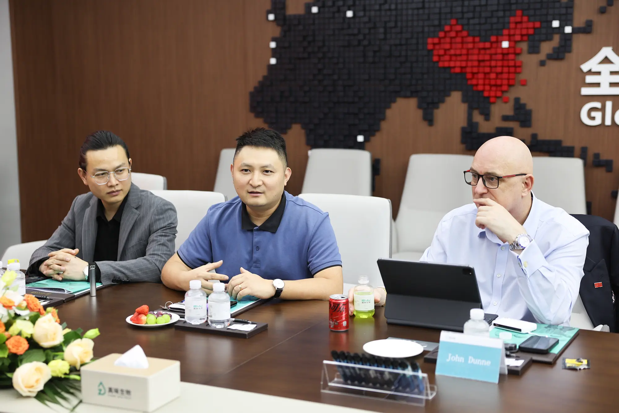 真味生物-电子烟专委会首届“国际关键买家交流会”圆满落幕，全球行业领导者共同莅临真味生物参观交流